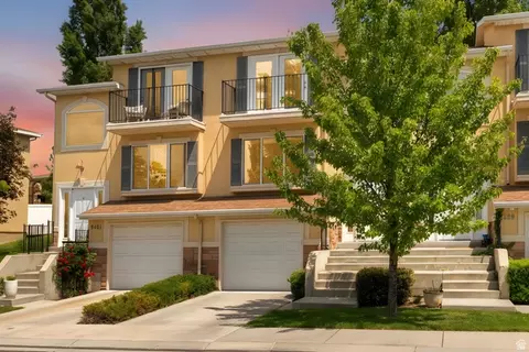 9485 S Fairway View Dr, Sandy, UT 84070