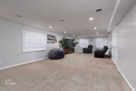 Living - 161 E 1460 N, Orem, UT 84057 photo 3 of 4
