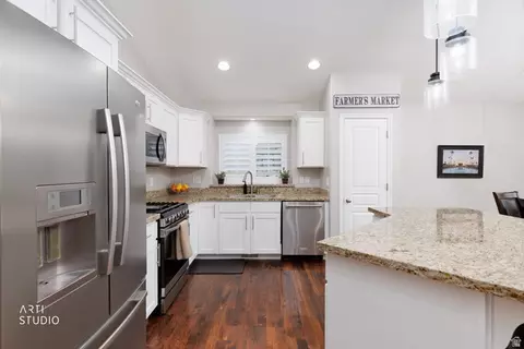 Kitchen - 161 E 1460 N, Orem, UT 84057 photo 1 of 3