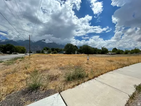 180 N Main #3, Mona, UT 84645 photo 3