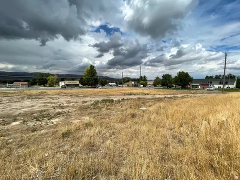 180 N Main #3, Mona, UT 84645 photo 7