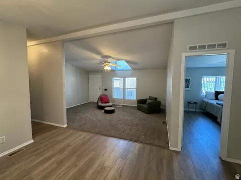 4451 S Pan American Dr, Murray, UT 84107 photo 5