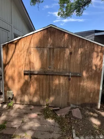 4451 S Pan American Dr, Murray, UT 84107 photo 19