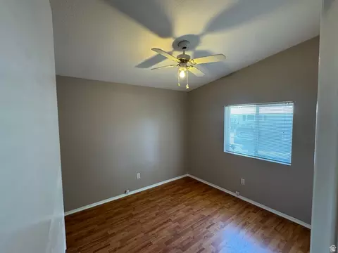 4451 S Pan American Dr, Murray, UT 84107 photo 16
