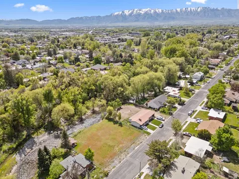472 E 300 S, Logan, UT 84321 photo 4