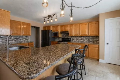 Kitchen - 1075 Double Eagle Cir, Preston, ID 83263 photo 1 of 5