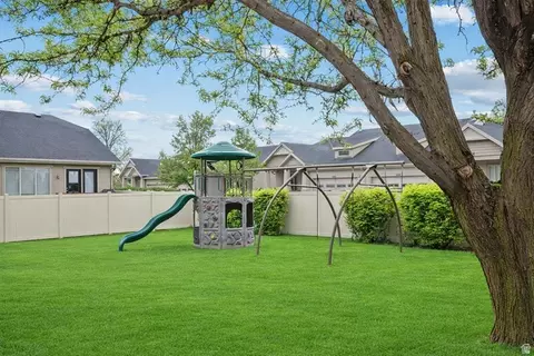 Exterior - 720 E 1500 S #720, Orem, UT 84097 photo 5 of 6