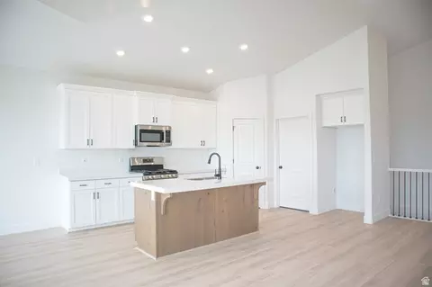 1695 E Rainbow Bridge Dr #LOT EAGLE, Eagle Mountain, UT 84005 photo 2
