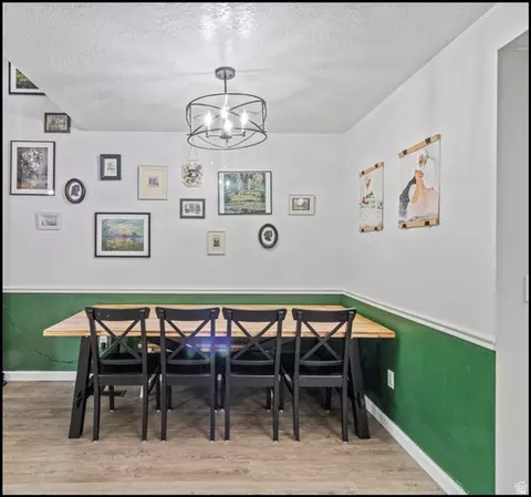 Dining - 1166 N 700 W, Centerville, UT 84014 photo 2 of 2