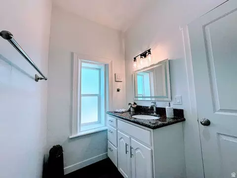 Bath - 629 N 100 E, Logan, UT 84321 photo 2 of 2