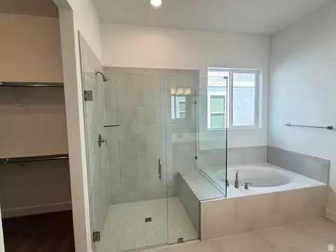 Bath - 2177 W Fortune Ln #451, Mapleton, UT 84664 photo 3 of 5