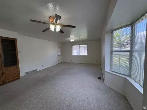 Living - 486 W 120 N, Orem, UT 84057 photo 4 of 6