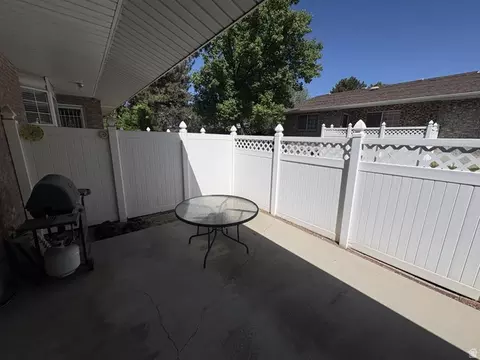 Exterior - 486 W 120 N, Orem, UT 84057 photo 4 of 6