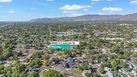View/Area - 4600 S Creekview Dr, Murray, UT 84107 photo 5 of 8