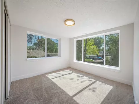 Bedroom - 4600 S Creekview Dr, Murray, UT 84107 photo 6 of 7