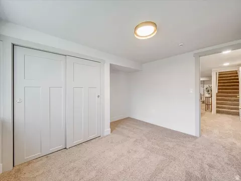 Other - 4600 S Creekview Dr, Murray, UT 84107 photo 6 of 9