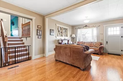 Entry Way - 286 N State St E, Fairview, UT 84629 photo 1 of 4