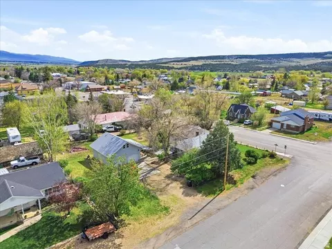 View/Area - 286 N State St E, Fairview, UT 84629 photo 3 of 3