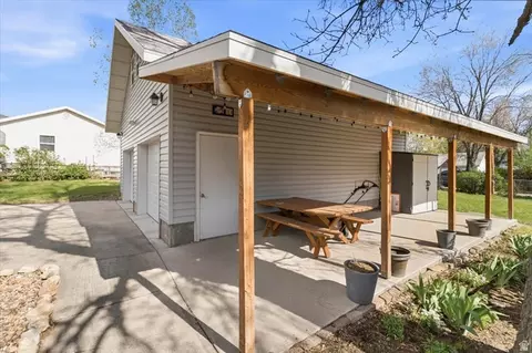 Exterior - 286 N State St E, Fairview, UT 84629 photo 5 of 5