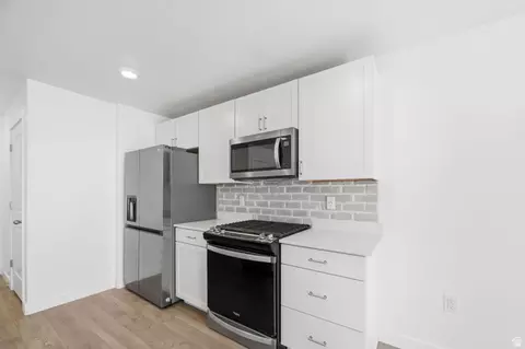 Kitchen - 1795 E Fall St, Eagle Mountain, UT 84005 photo 2 of 2