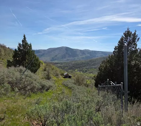 3379 N Oak Rd #491, Huntsville, UT 84317