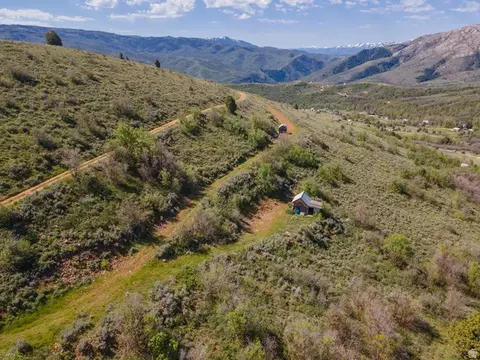 3379 N Oak Canyon Rd #491, Huntsville, UT 84317