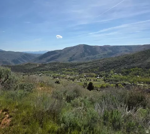 3325 N Oak Cyn #490, Huntsville, UT 84317