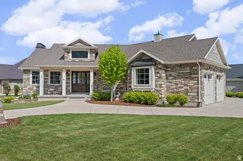 381 E 1260 S, Salem, UT 84653