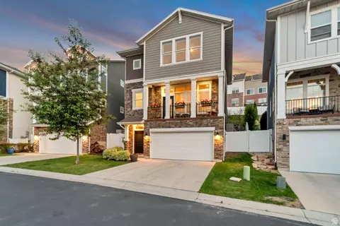 966 E Deer Arch Ln S, Draper, UT 84020