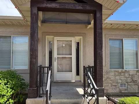 Exterior - 928 W 20 N, Orem, UT 84057 photo 3 of 4