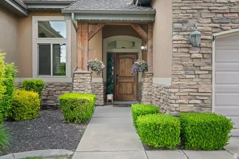 1888 W Golden Pond Way, Orem, UT 84059