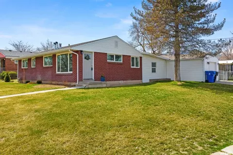 3406 S Magnolia Dr, Magna, UT 84044