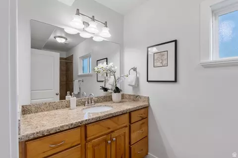 Bath - 1285 W Maple St, Mapleton, UT 84664 photo 1 of 2