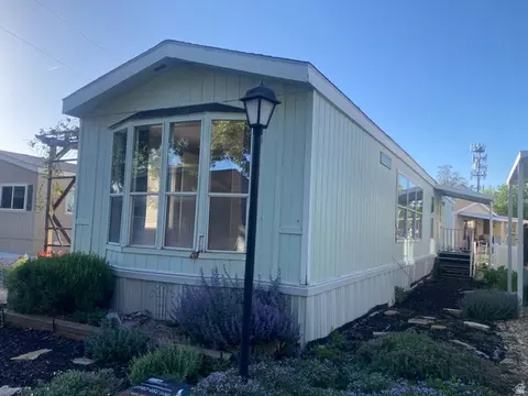 235 E Biltmore Ave S #460, Murray, UT 84107