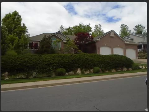 2815 N Deere Valley Dr, Layton, UT 84040
