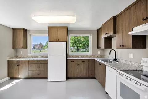 Kitchen - 2143 N 950 E, North Logan, UT 84341 photo 7 of 8
