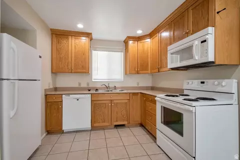 Kitchen - 161 E 8000 S, Sandy, UT 84070 photo 1 of 2