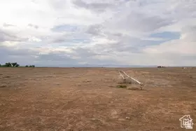 16313 E 5000 S, Randlett, UT 84063 photo 11