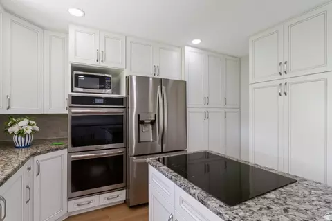Kitchen - 5188 S 300 East St E, Ogden, UT 84405 photo 4 of 4
