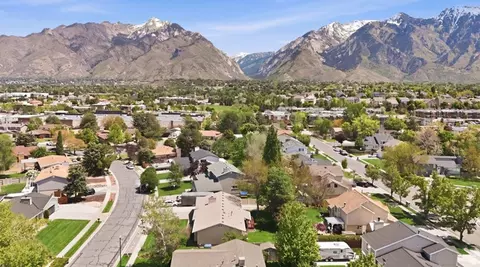 View/Area - 1788 E Tramway Dr, Sandy, UT 84092 photo 2 of 6