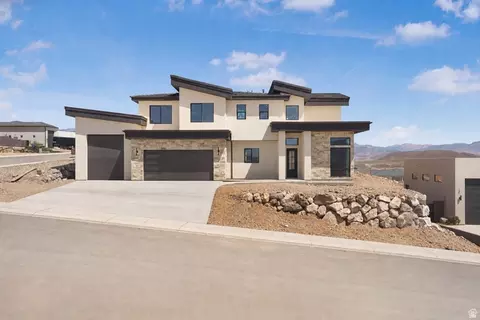 1674 W 840 S, Hurricane, UT 84737