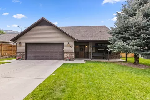 32 W Spring Creek Pkwy, Providence, UT 84332