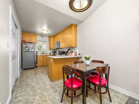 Dining - 418 N 1080 W, Orem, UT 84057 photo 1 of 1