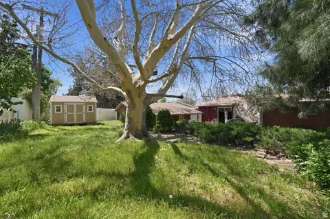 Exterior - 930 S Taylor E, Ogden, UT 84404 photo 3 of 7