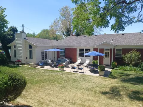 574 N 400 E, Centerville, UT 84014 photo 3