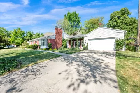 574 N 400 E, Centerville, UT 84014