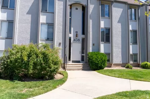 Exterior - 436 Creekside Cir #B, Murray, UT 84107 photo 1 of 5