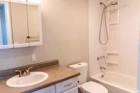 Bath - 436 Creekside Cir #B, Murray, UT 84107 photo 1 of 1