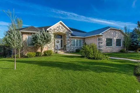 741 E 2200 N, North Logan, UT 84341