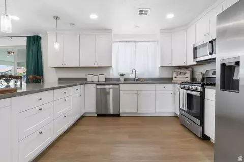 244 E Cherry St, Grantsville, UT 84029